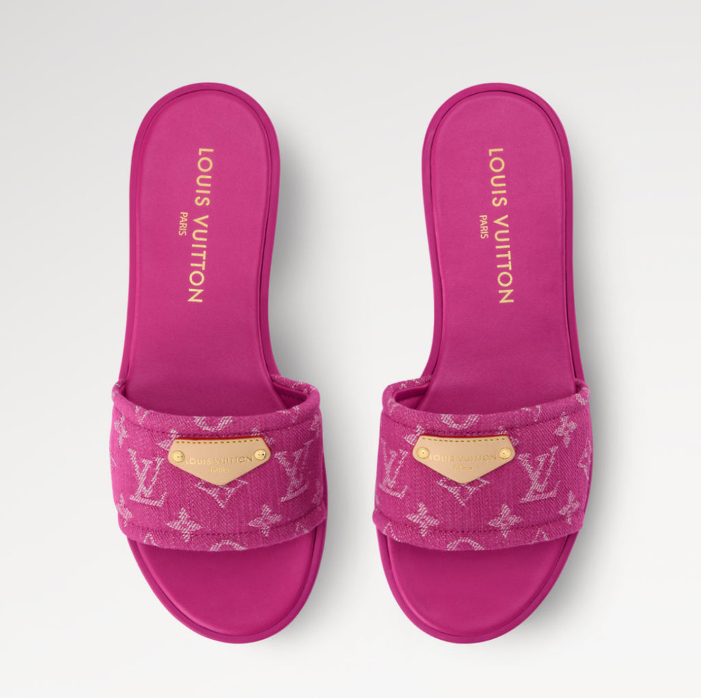 Flat Lily Dark Pink